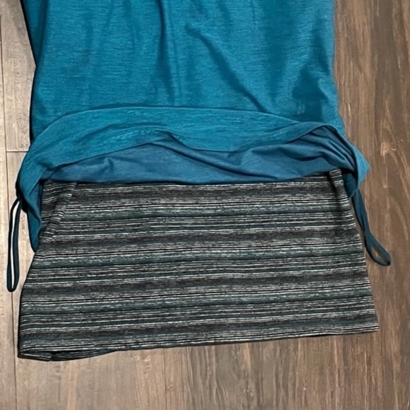 ATHLETA Racerback Tank Top, Double Layer With Bra EUC - Picture 3 of 6